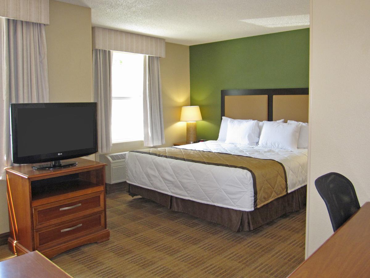 Extended Stay America Suites - Richmond - W Broad Street - Glenside - North Екстер'єр фото