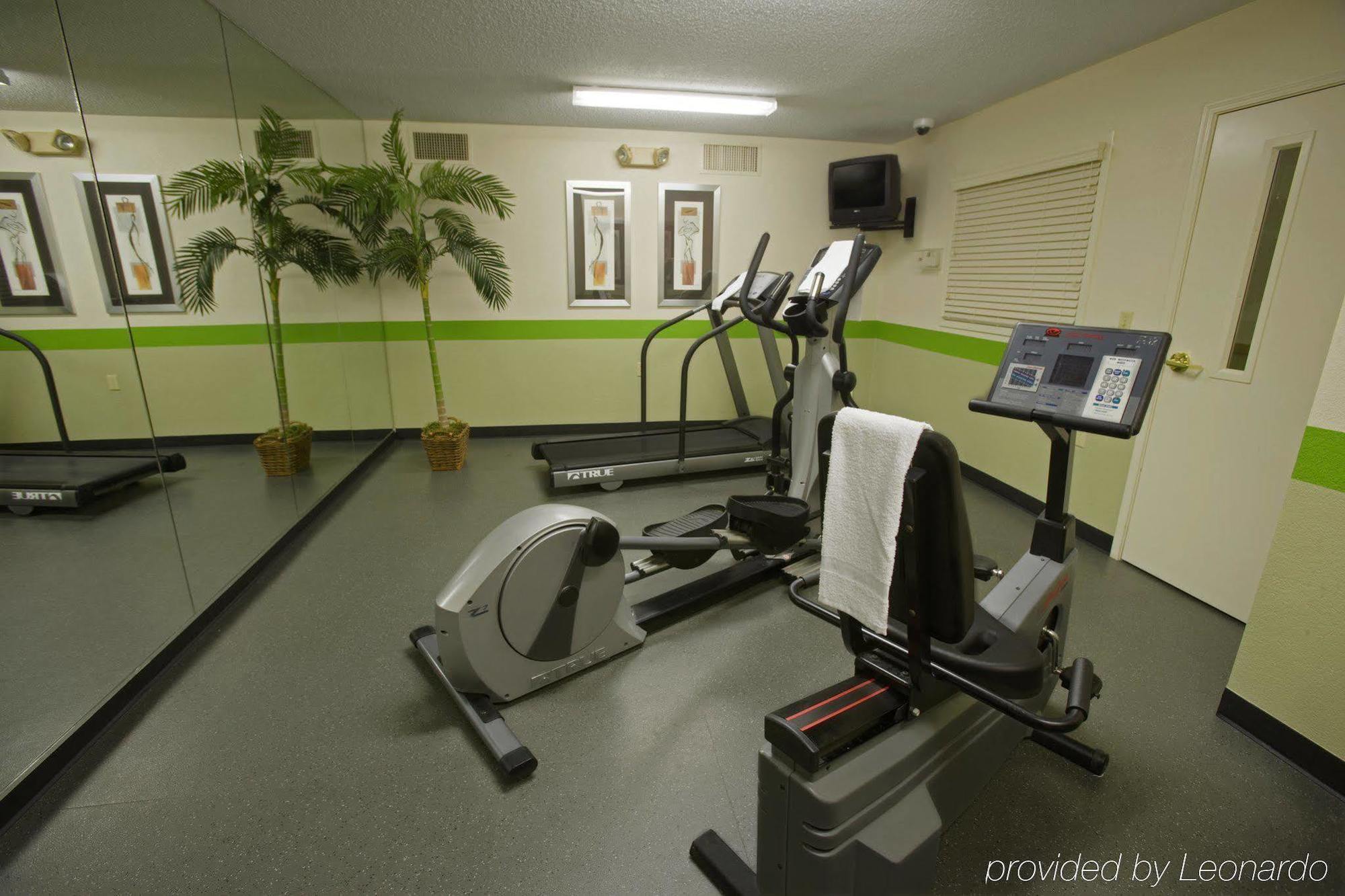 Extended Stay America Suites - Richmond - W Broad Street - Glenside - North Зручності фото